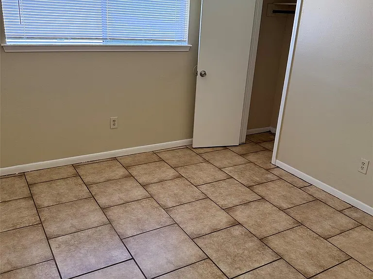 6610 Addicks Clodine Rd — Photo 19