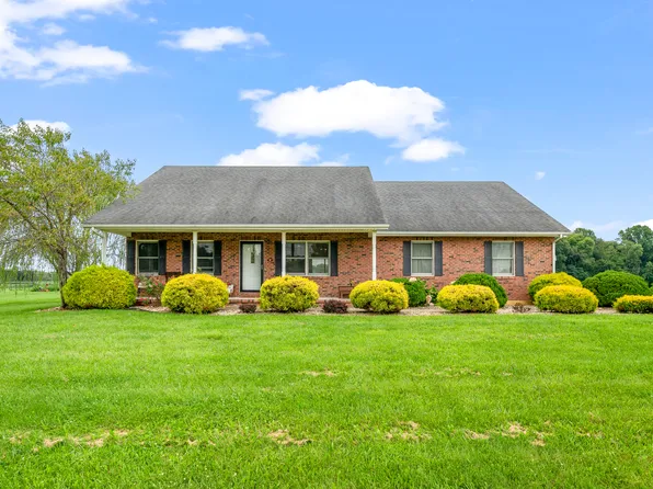960 S Carmel Ct, North Vernon, IN 47265