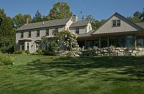 4th image of 72 Vine St