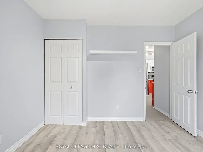 356 N Hunter St E #11 — Photo 13