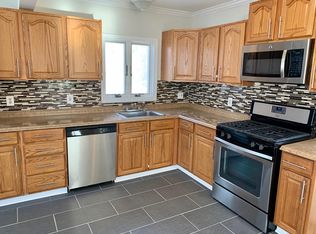 29 Wharton St #A-V, West Haven, CT 06516