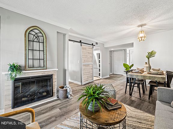 4th image of 6663 LA MIRADA Drive W #2