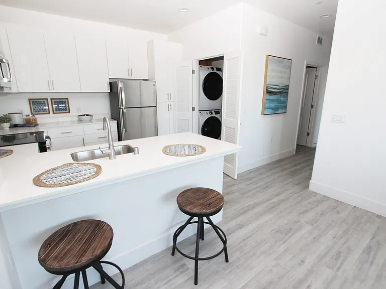 The Apartments at Santana Ranch — Photo 5