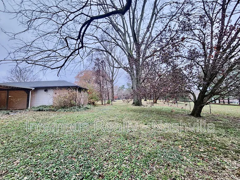 8124 Devens Dr — Photo 53