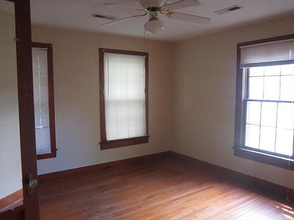 4th image of 814 Hull St