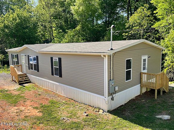 3rd image of 859 Valley Home Rd