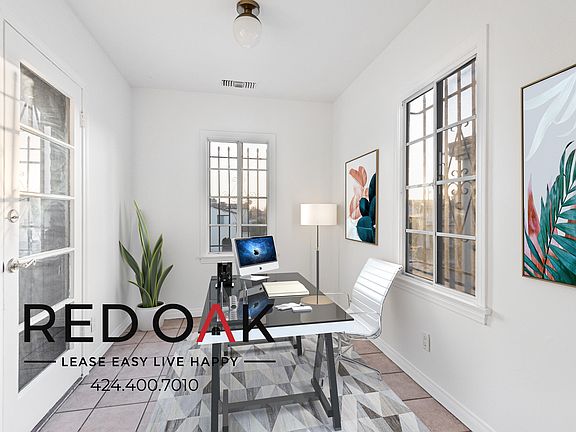 5th image of 218 1/2 S Detroit St #218