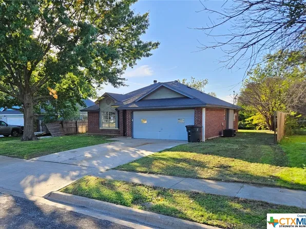 2405 Dickens Dr, Killeen, TX 76543