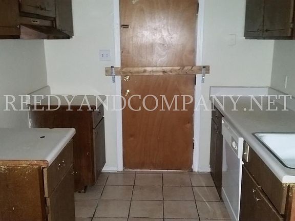 4th image of 3213 Forest Brook Dr