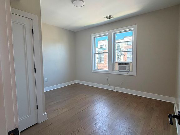 4th image of 490 Rahway Ave Unit C1