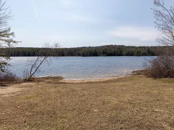 143 Beach Road, Naples, ME 04055