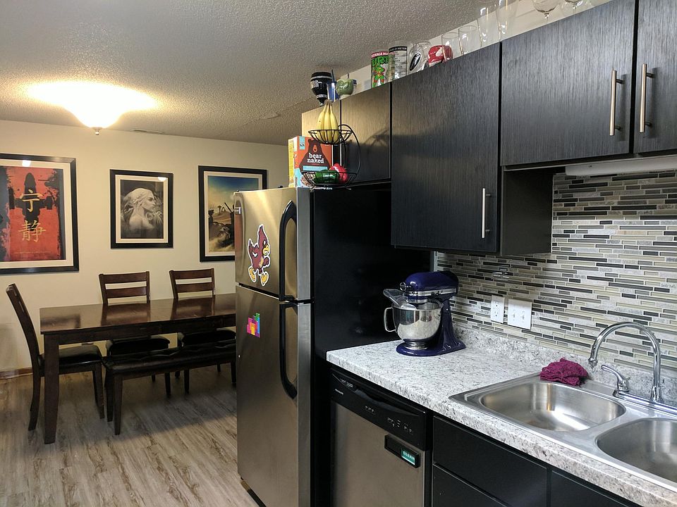 1st image of 800 Pinon Dr Unit 206