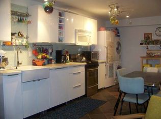 905 Willow Ave #1, Hoboken, NJ 07030