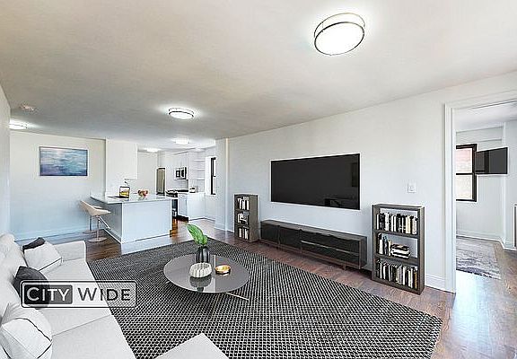 2nd image of 145 E 16th St #15Y