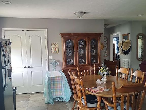 2nd image of 1675 Old Glasgow Rd