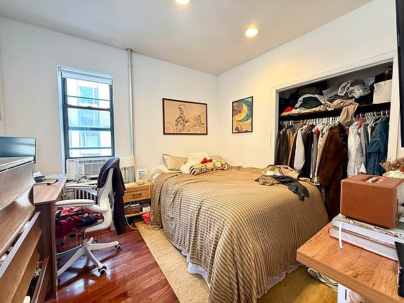 4th image of 70 Kenmare St APT 9
