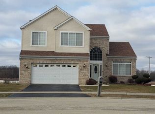 38 Sundance Ct, Matteson, IL 60443