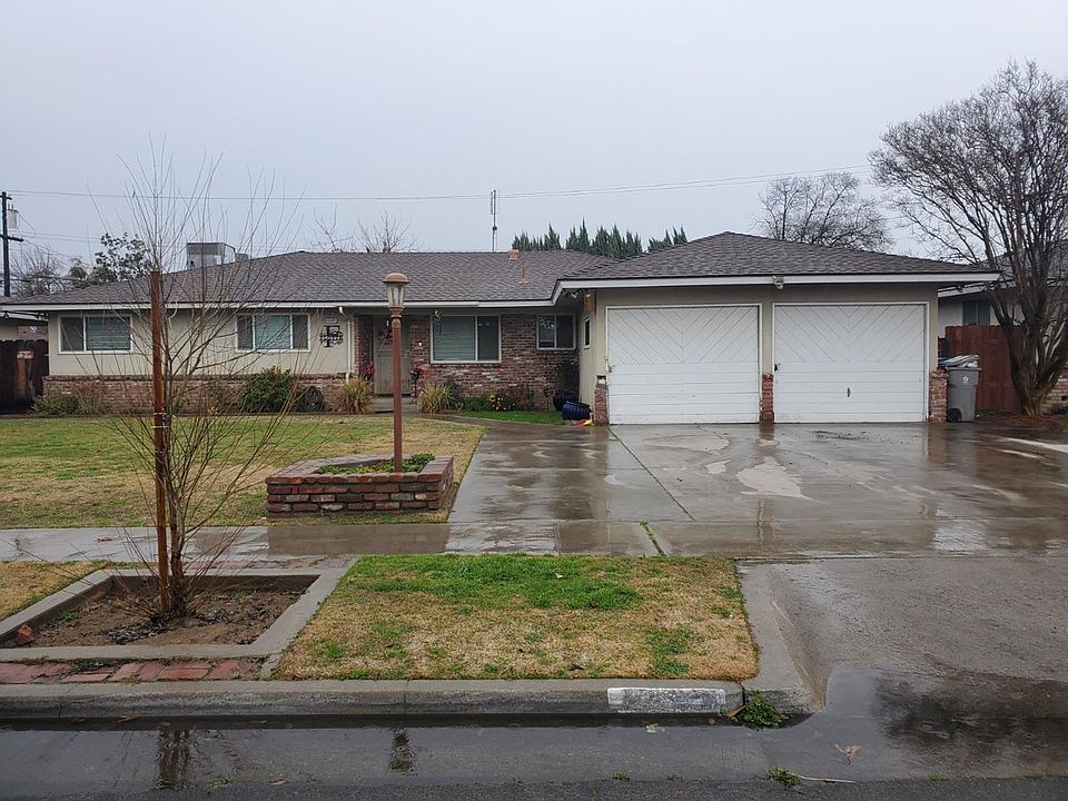 1st image of 4557 E Weldon Ave
