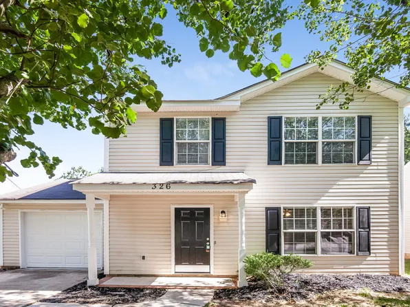 326 Kingville Dr, Charlotte, NC 28213