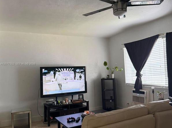 805 81st St Unit 3