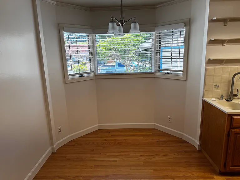 10363 Denison Ave — Photo 9