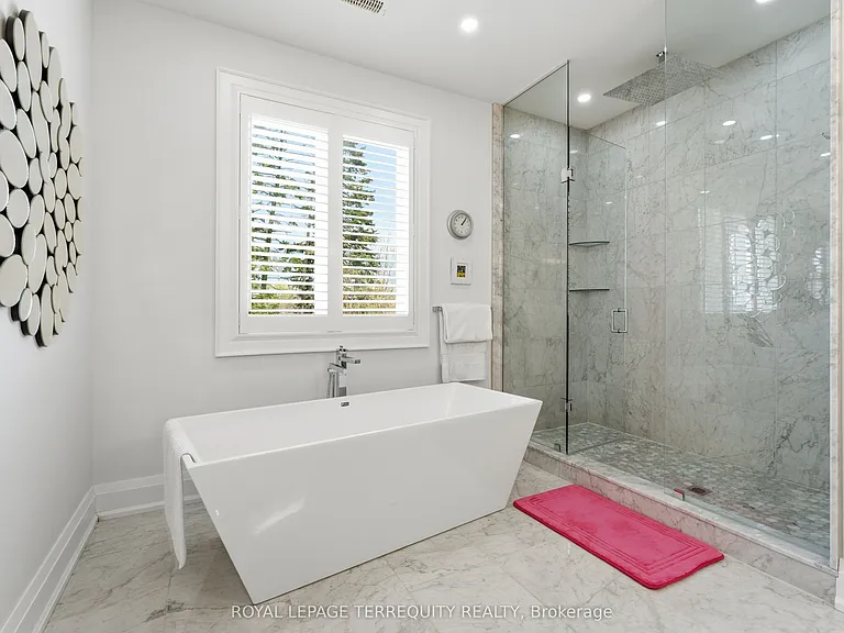 130 Edgecroft Rd — Photo 26