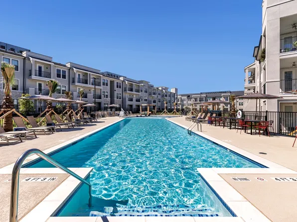 Arco Pilare, 2514 Bell Gin Rd #1308, Georgetown, TX 78626