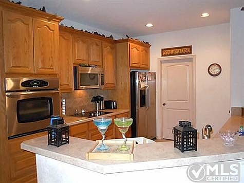 3rd image of 2801 Hackberry Dr