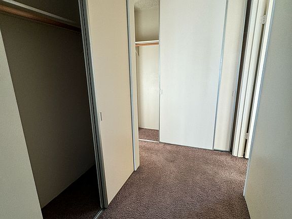 3rd image of 4135 11th Ave NE #7006