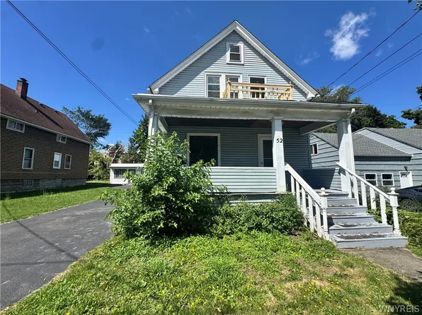 52 Springville Ave, Amherst, NY 14226