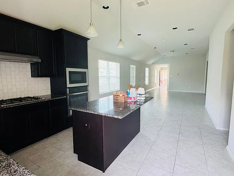 2800 Joe Dimaggio Blvd #81 — Photo 8