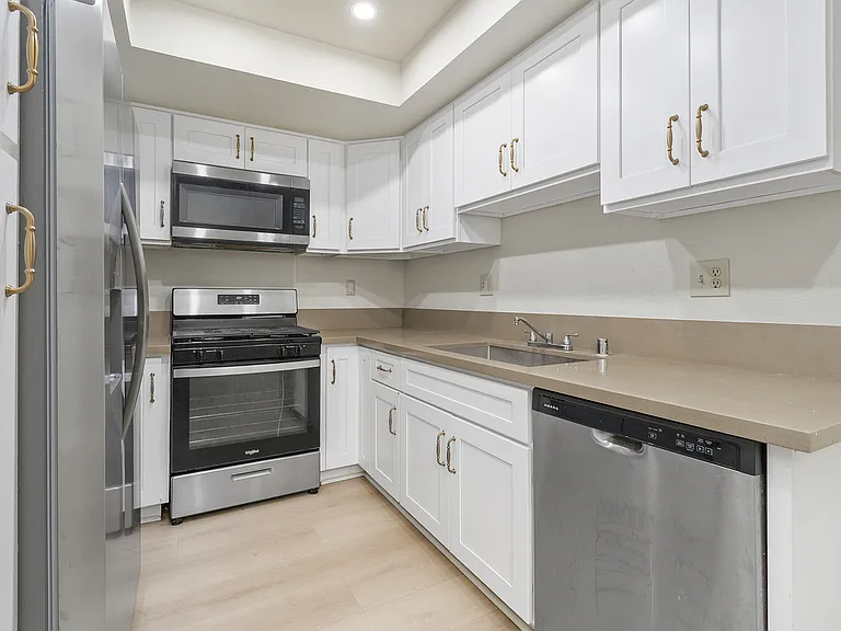 8210 Rancheria Dr #4 — Photo 13