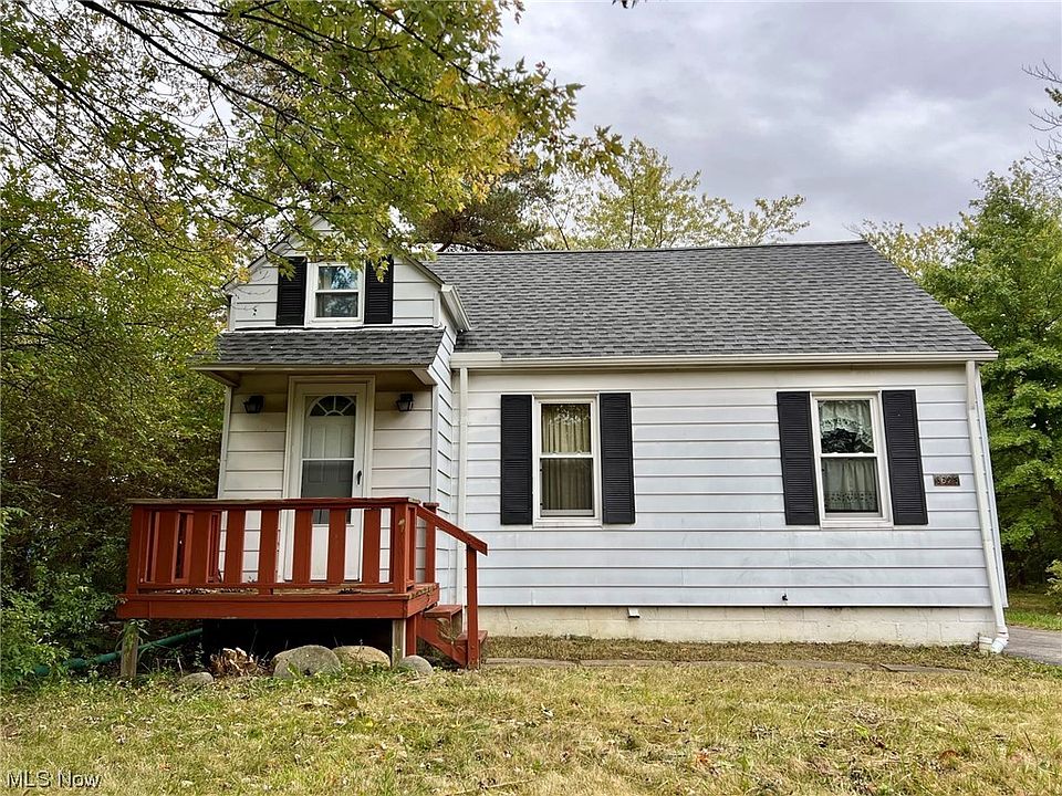 1st image of 3623 Roselawn Ave