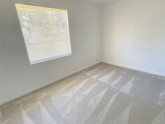 5th image of 23008 58th Avenue W