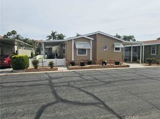 2205 W Acacia Ave #16, Hemet, CA 92545