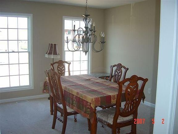 3rd image of 101 Kennedy Ct