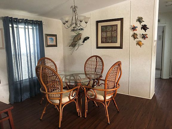 3rd image of 1000 Kings Hwy Unit 326