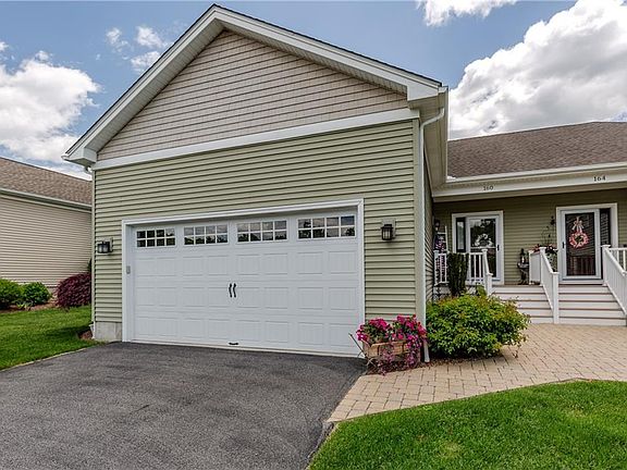 2nd image of 160 Allegra Ln