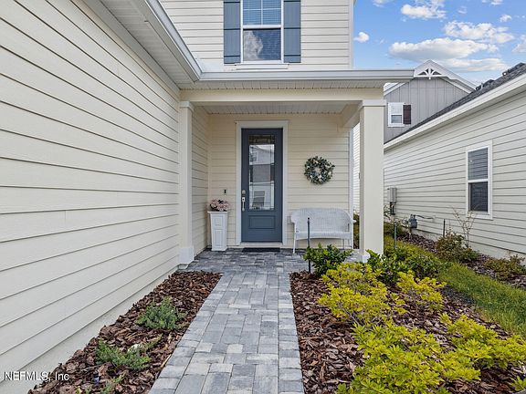 3rd image of 109 KILLARNEY Avenue
