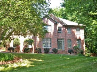 5602 Union Grove Rd, Oak Ridge, NC 27310