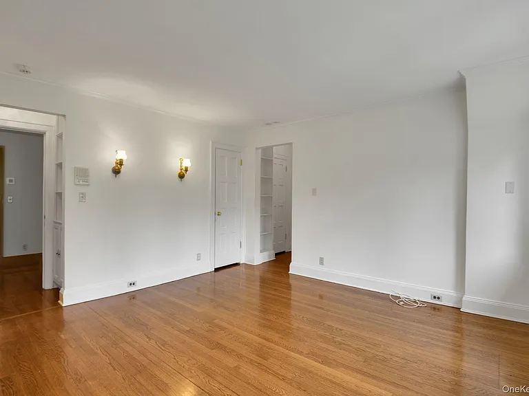 46 Fenimore Rd — Photo 24