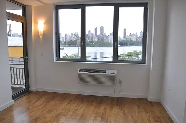 Rented by (Legacy) NY 101, Inc. | media 32