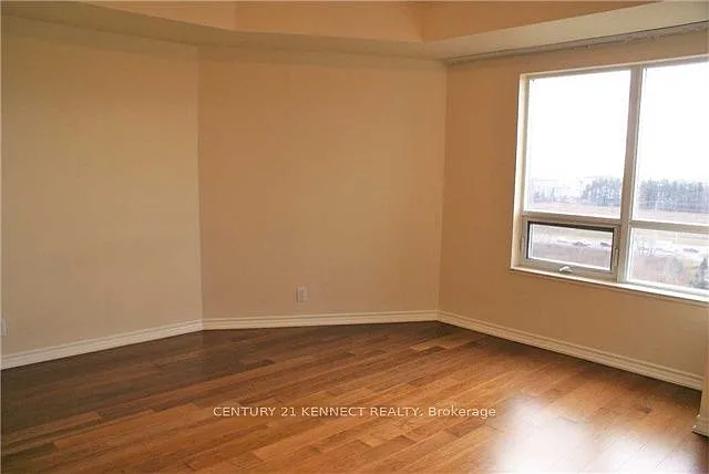 9235 Jane St #911 — Photo 6