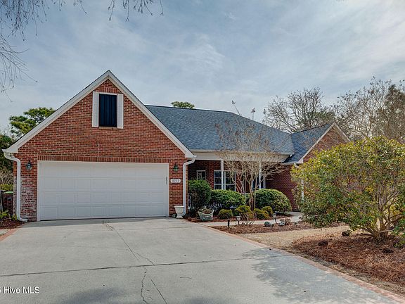 3rd image of 8733 Sedgley Drive