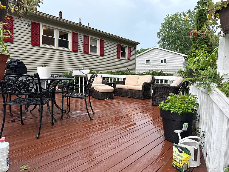 1497 Eastview Dr — Photo 11