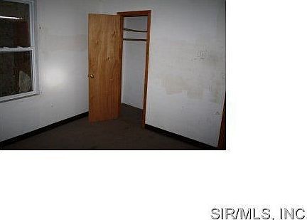 4th image of 1632 Frederick Ave