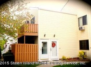 101A Lisa Ln, Staten Island, NY 10312