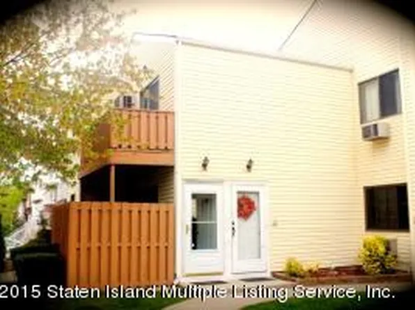 101A Lisa Ln, Staten Island, NY 10312