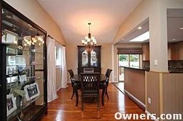 4th image of 98 Plymouth Blvd