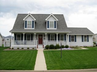 400 Independence Dr, East Peoria, IL 61611